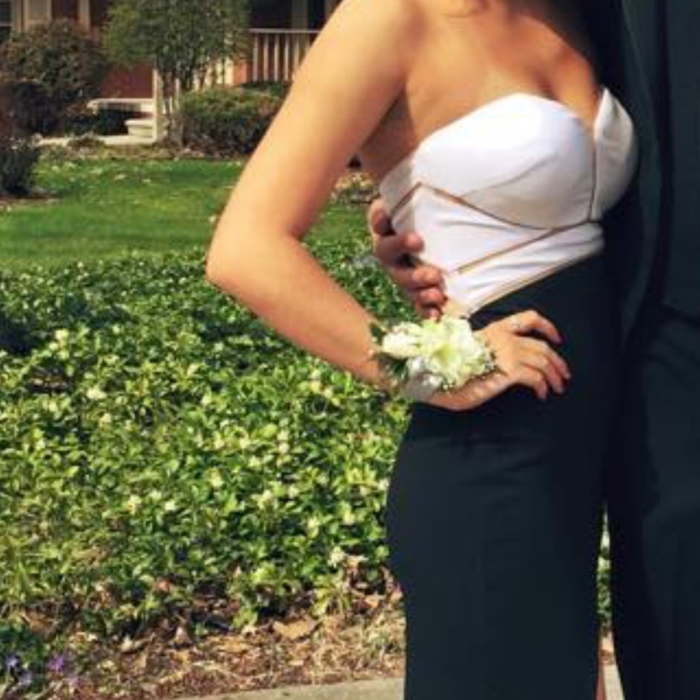 La femme formal gown size 0